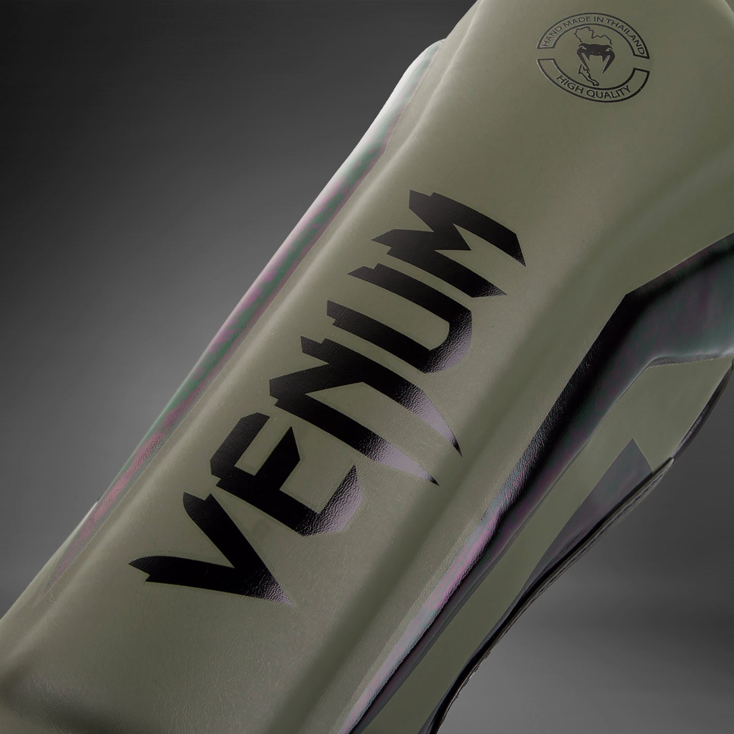 Venum Elite Standup Scheenbeschermers - kaki/zwart