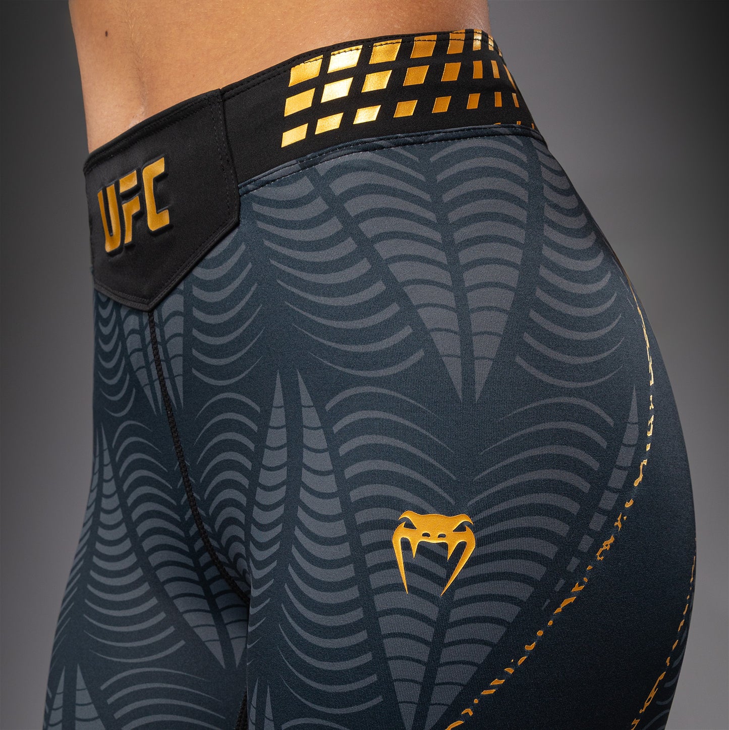 UFC Zenith by Venum Authentic Fight Night Short Fit Vale Tudo Short Dames Personalized - Champion