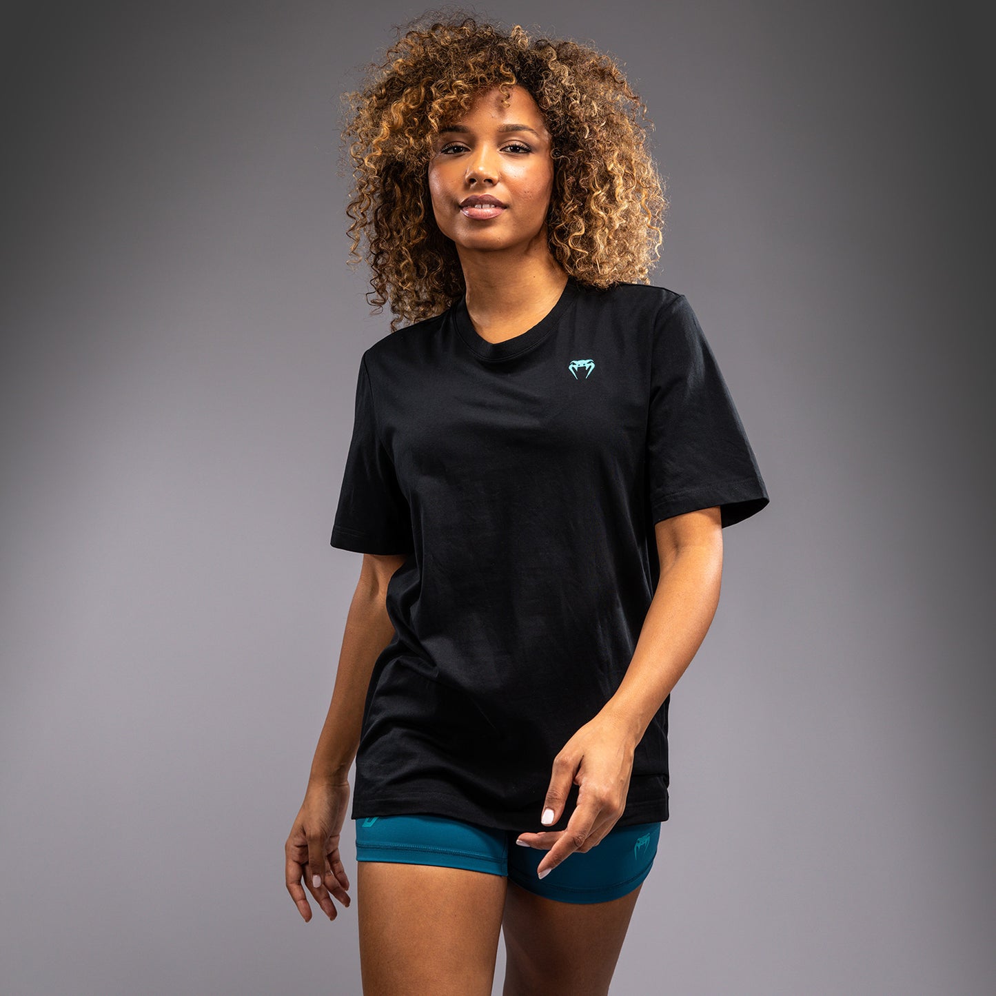 Venum x Demi Oversized T-shirt – Zwart