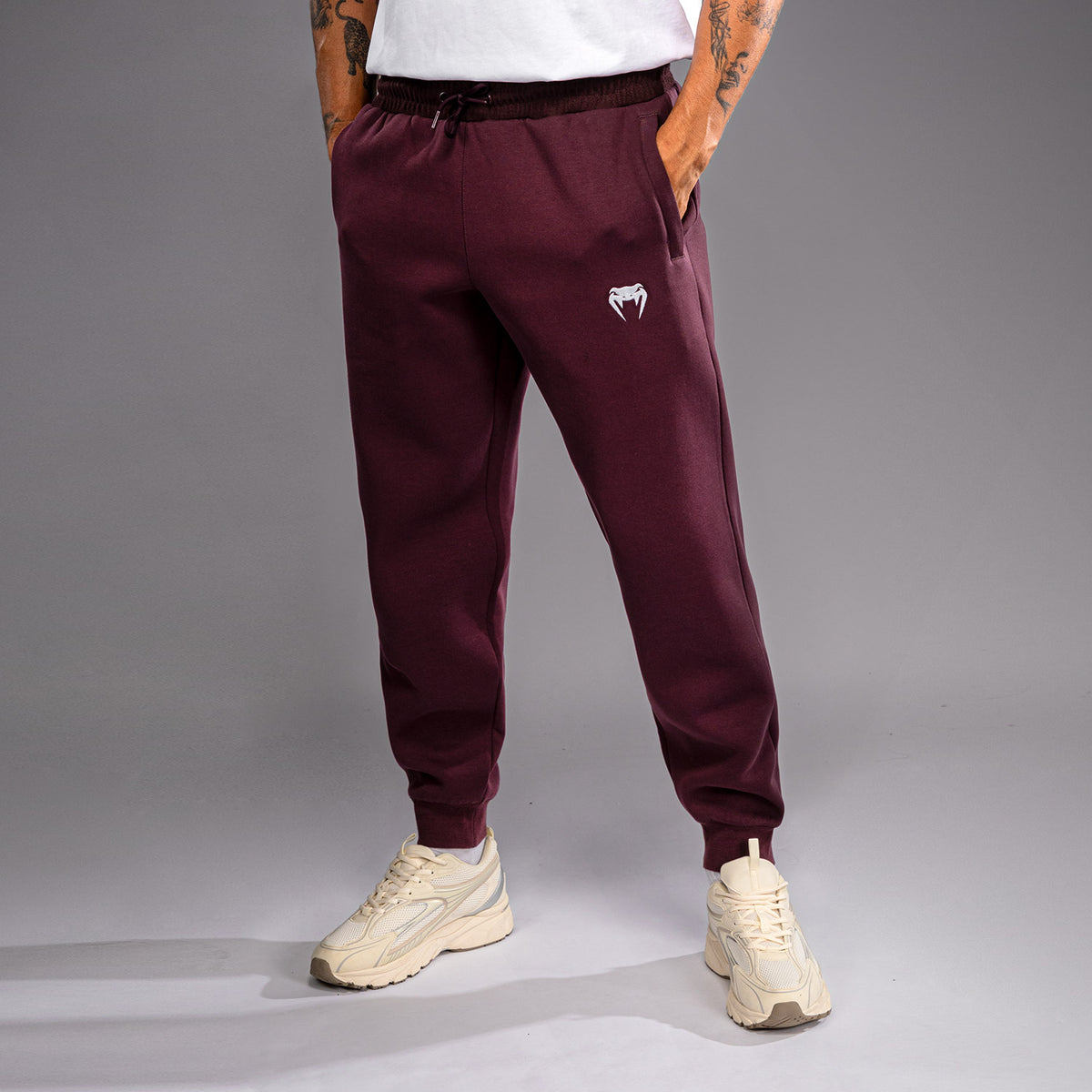 Venum Attack Fleece & Weave Joggingbroek - Bordeauxrood