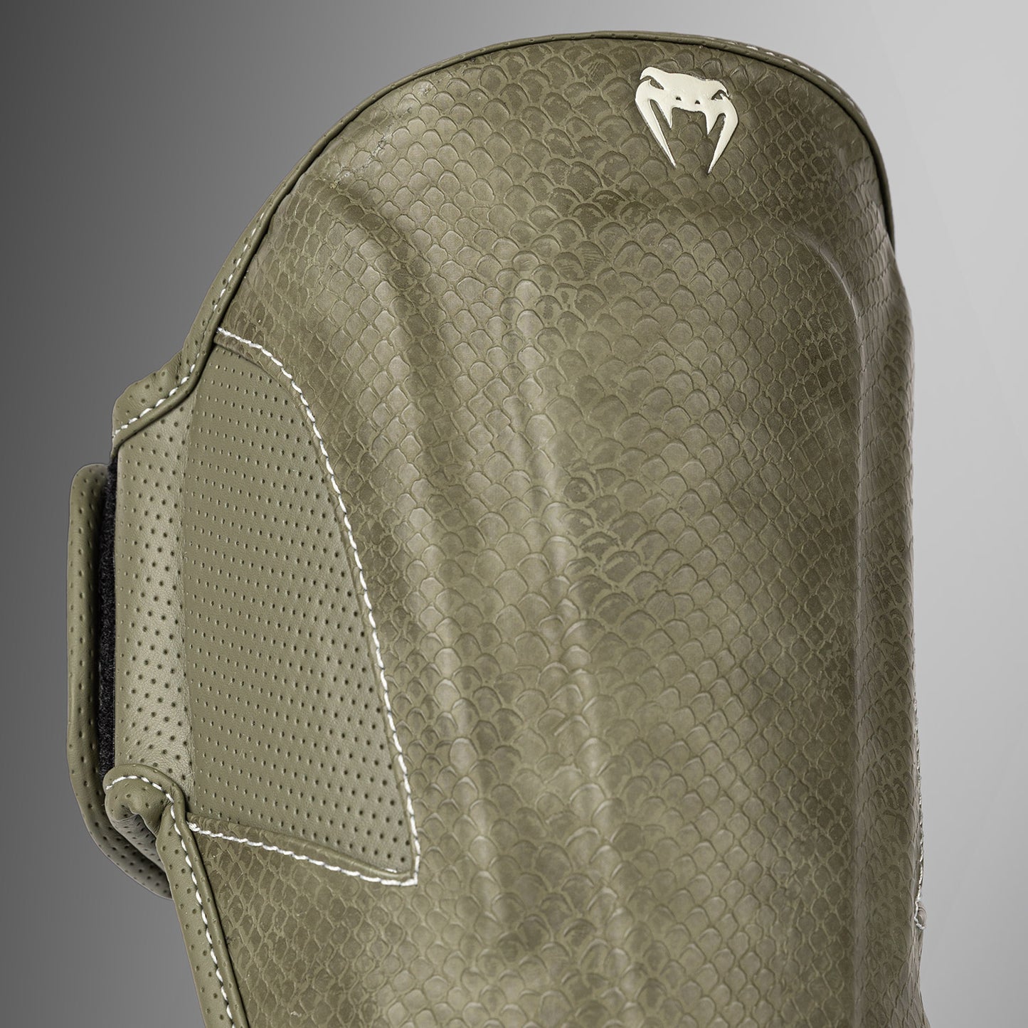 Venum Impact Evo Scales Scheenbeschermers – Legergroen