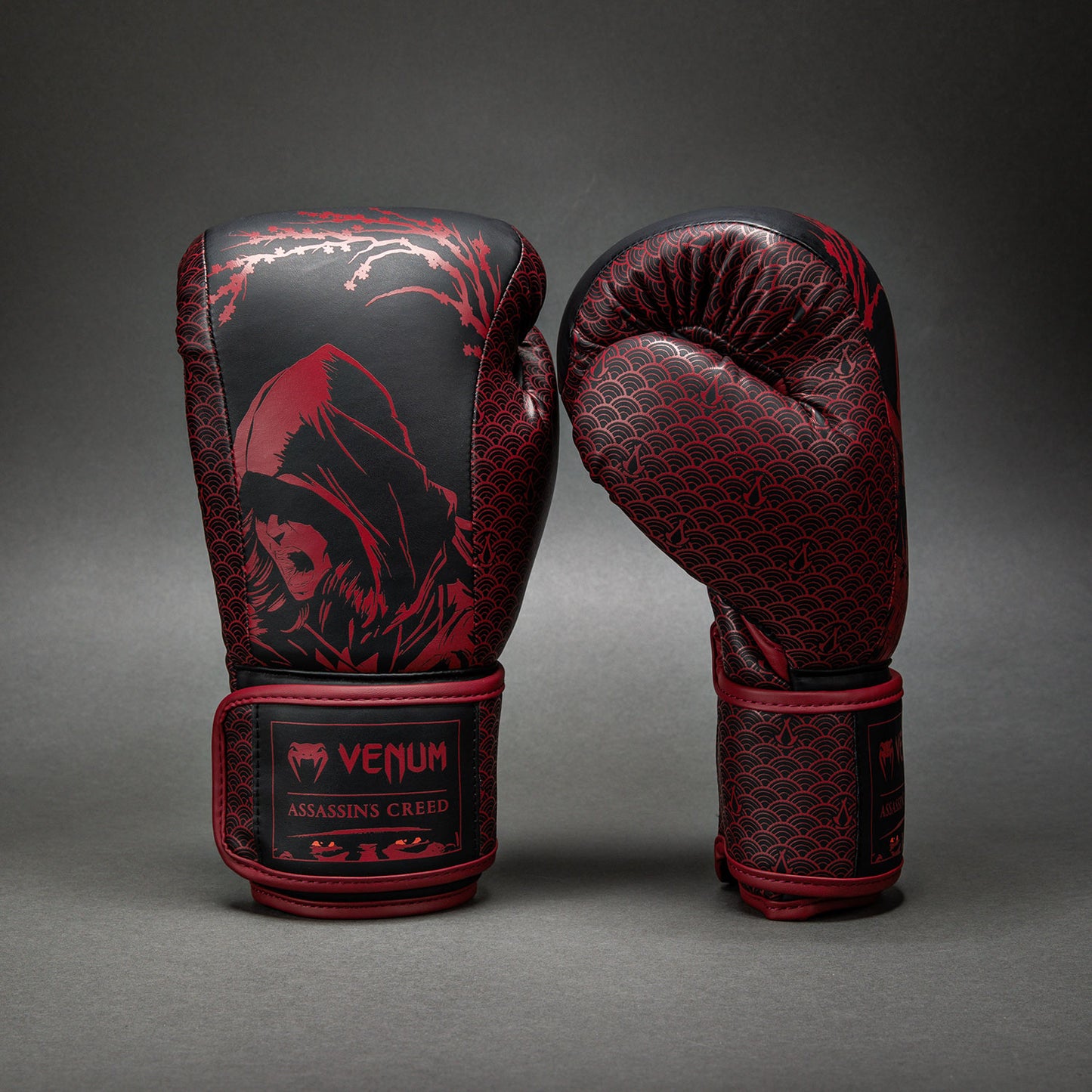 Venum x Assassin’s Creed Shadows Bokshandschoenen - Bordeaux/Zwart
