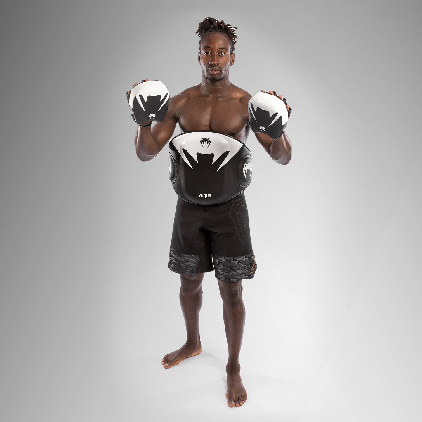 VENUM KICKBOXING - UITRUSTING BUIKBESCHERMER 2.0