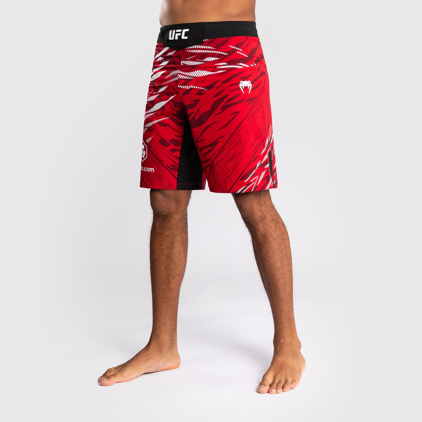 UFC Fusion by Venum Personalized Authentic Fight Night Fight Shorts voor Heren - Lang Fit - Rood
