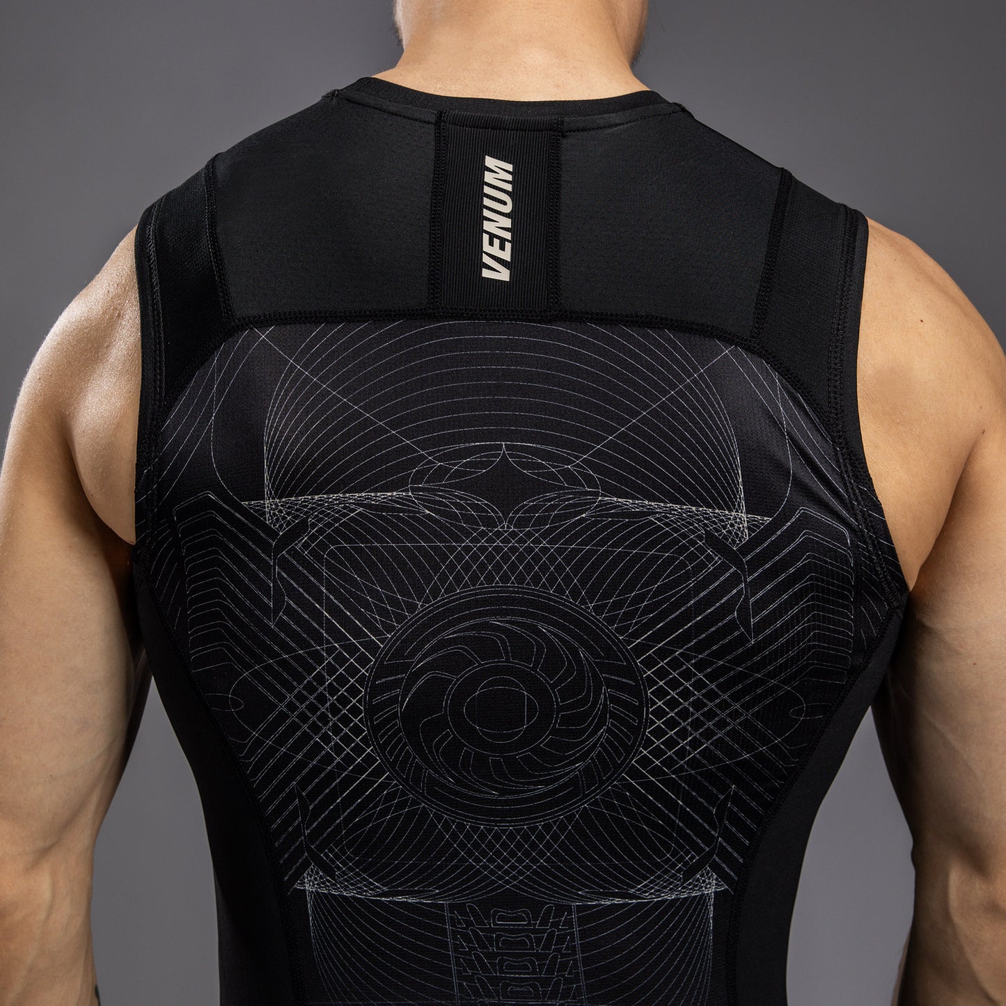 Venum G-Fit Air Mouwloze Rashguard Heren - Diepzwart / Woestijnzand