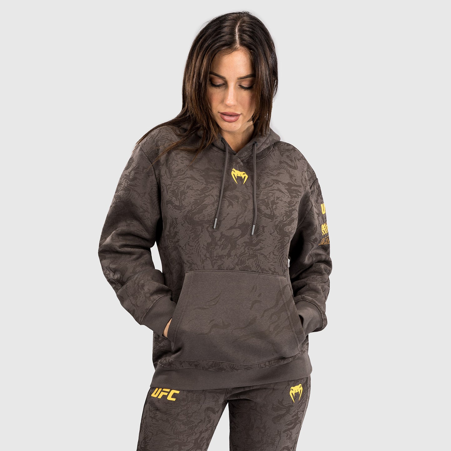 UFC Fusion by Venum Fight Week Hoodie voor Dames - Earthen Brown