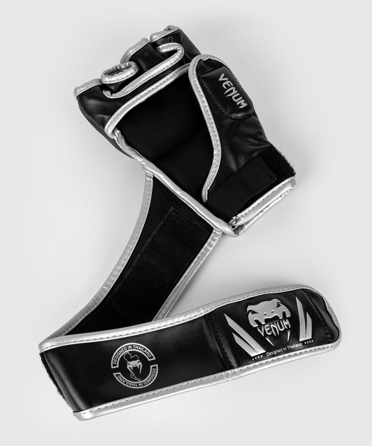 Venum Challenger 2.0 MMA-Handschoenen - Zwart/Zilver