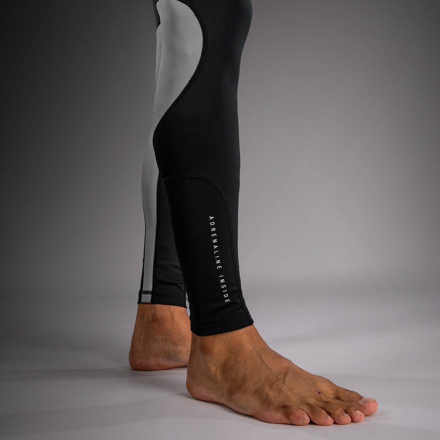 Venum Adrenaline Spats – Zwart/Zilvergrijs