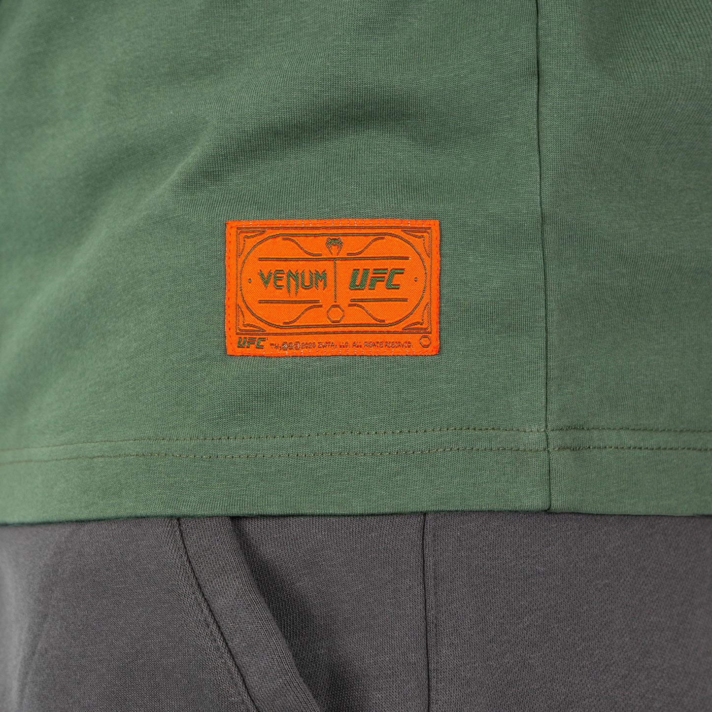 UFC by Venum Ulti-Man T-shirt - Khaki/Oranje