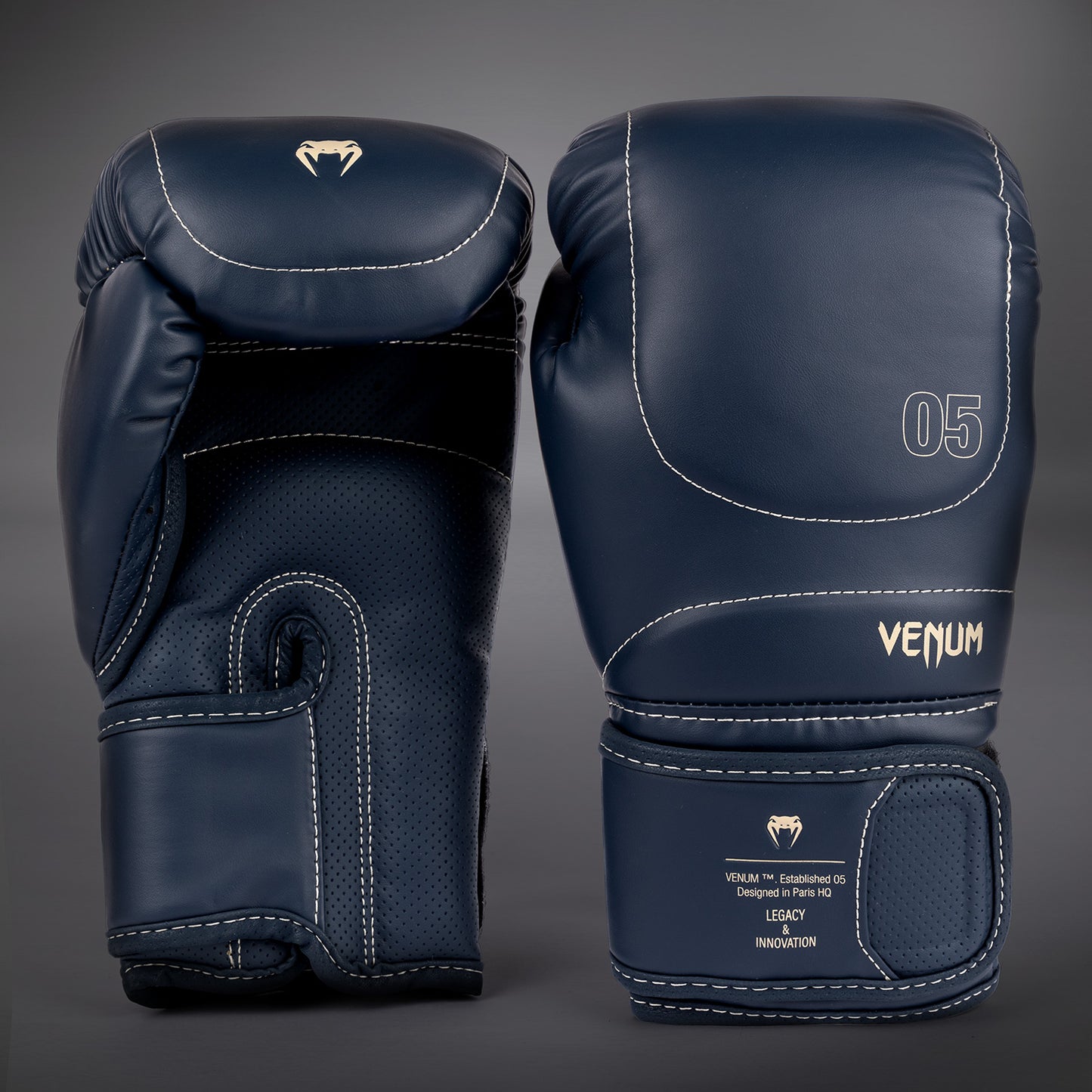 Venum Impact Evo Bokshandschoenen - Icy Blue