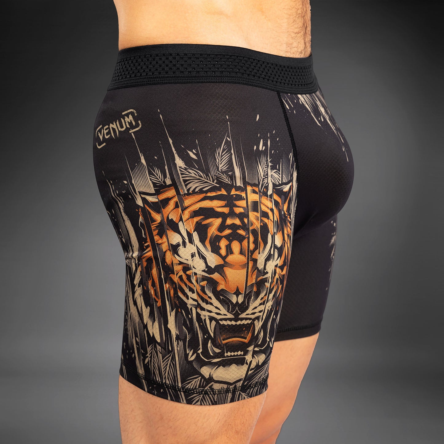 Venum Tiger Vale Tudo - Zwart / Neon Oranje