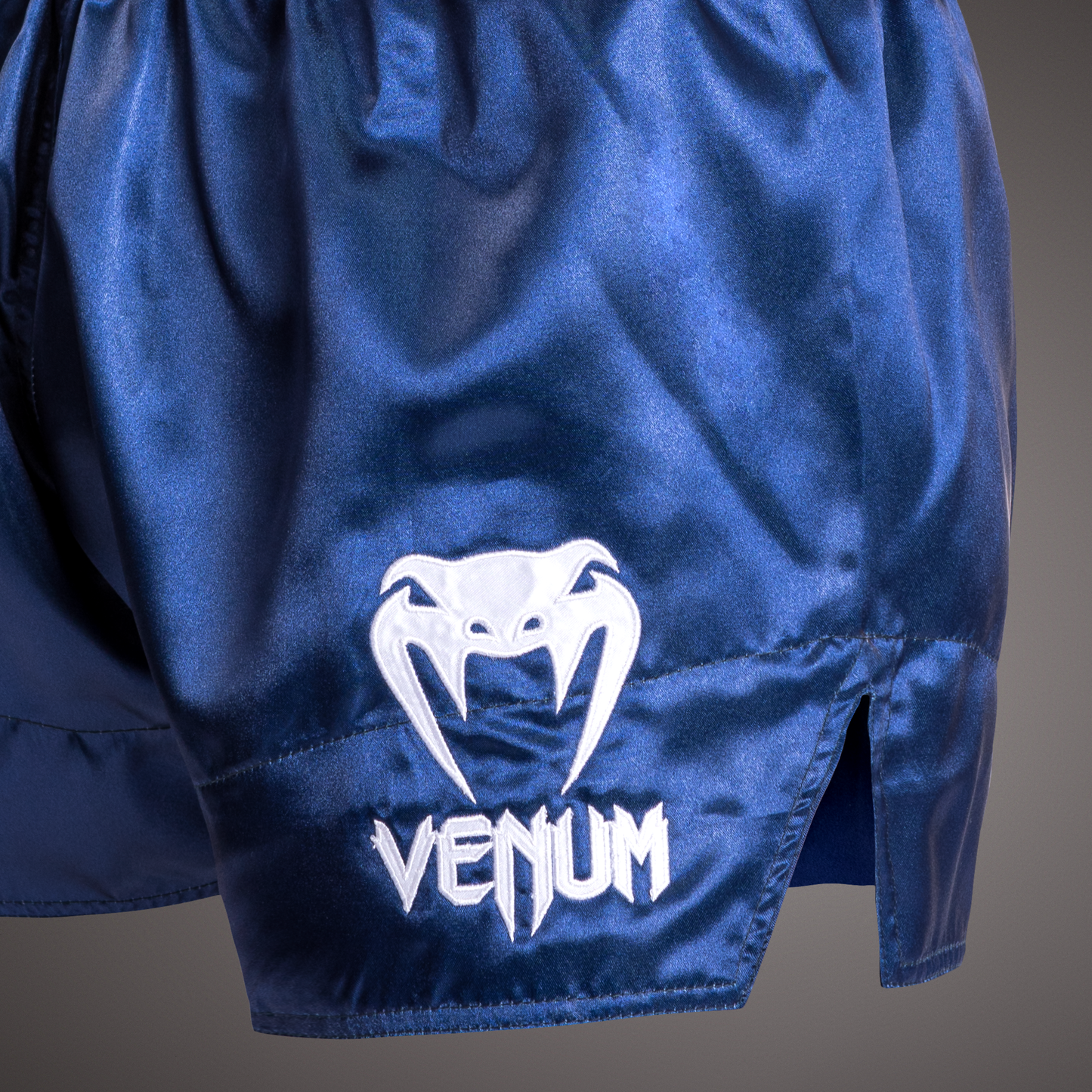 Venum Klassiek - Muay Thai-short - Blauw/Rood/Wit