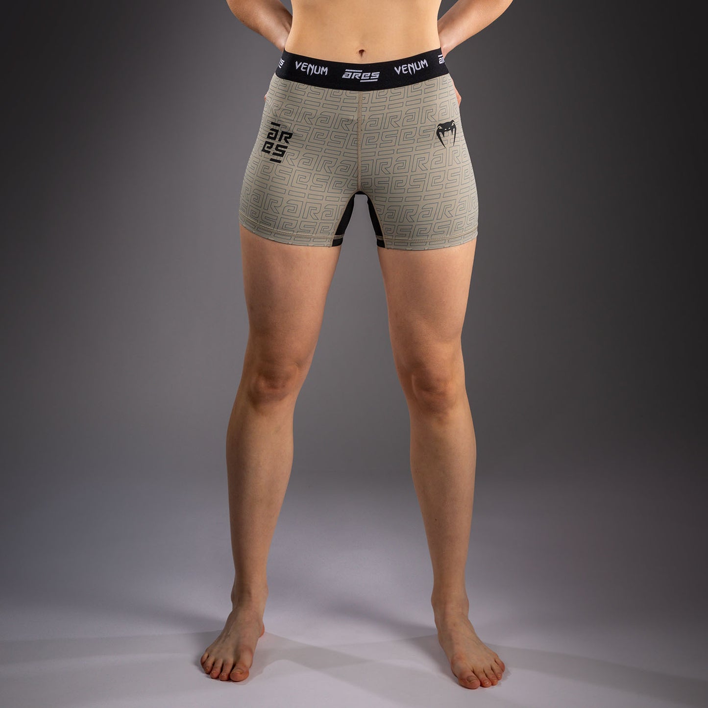Venum x Ares 2.0 Trainingsshorts voor dames – Zand