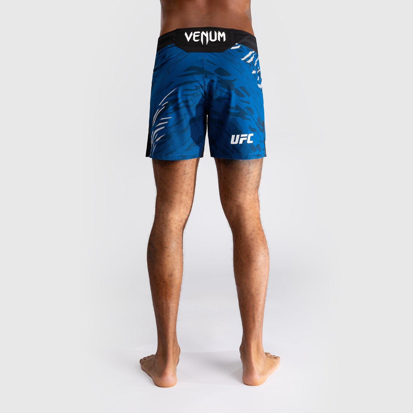 UFC Fusion by Venum Personalized Authentic Fight Night Fight Shorts voor Heren - Kort Fit - Blauw