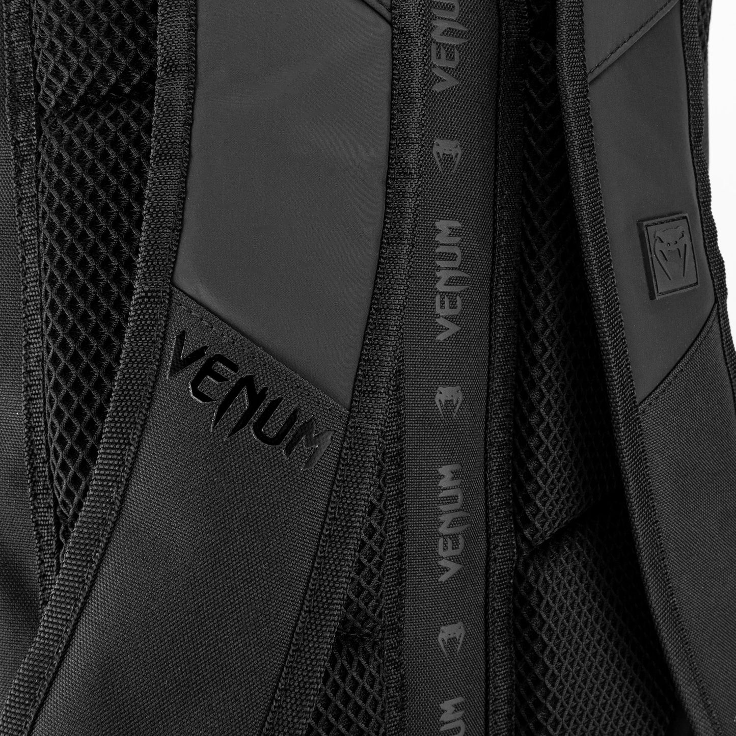 Venum Challenger Xtrem Evo Rugzak (50-63L)