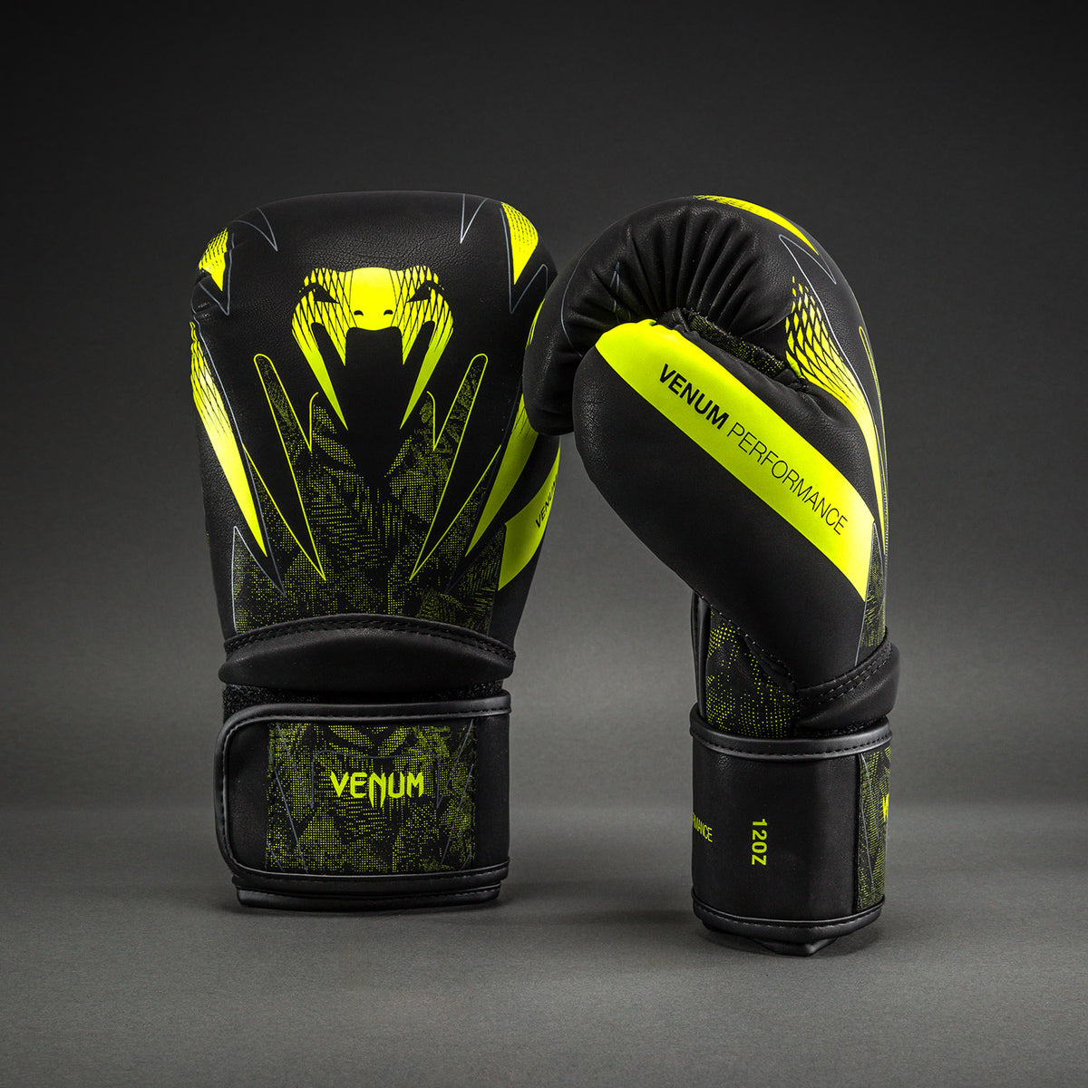 Venum Impact Amazonia Reborn bokshandschoenen - Zwart/Groen