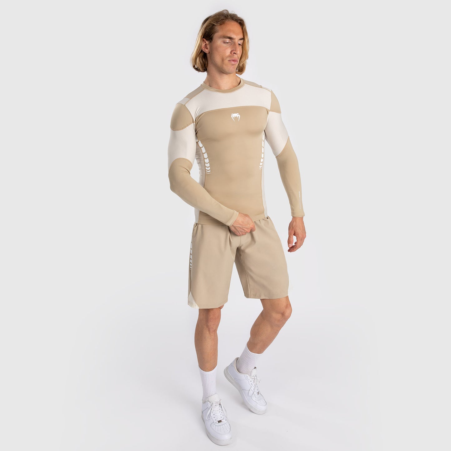 Venum Tempest Heren Lange Mouwen Rashguard - Beige/Zand