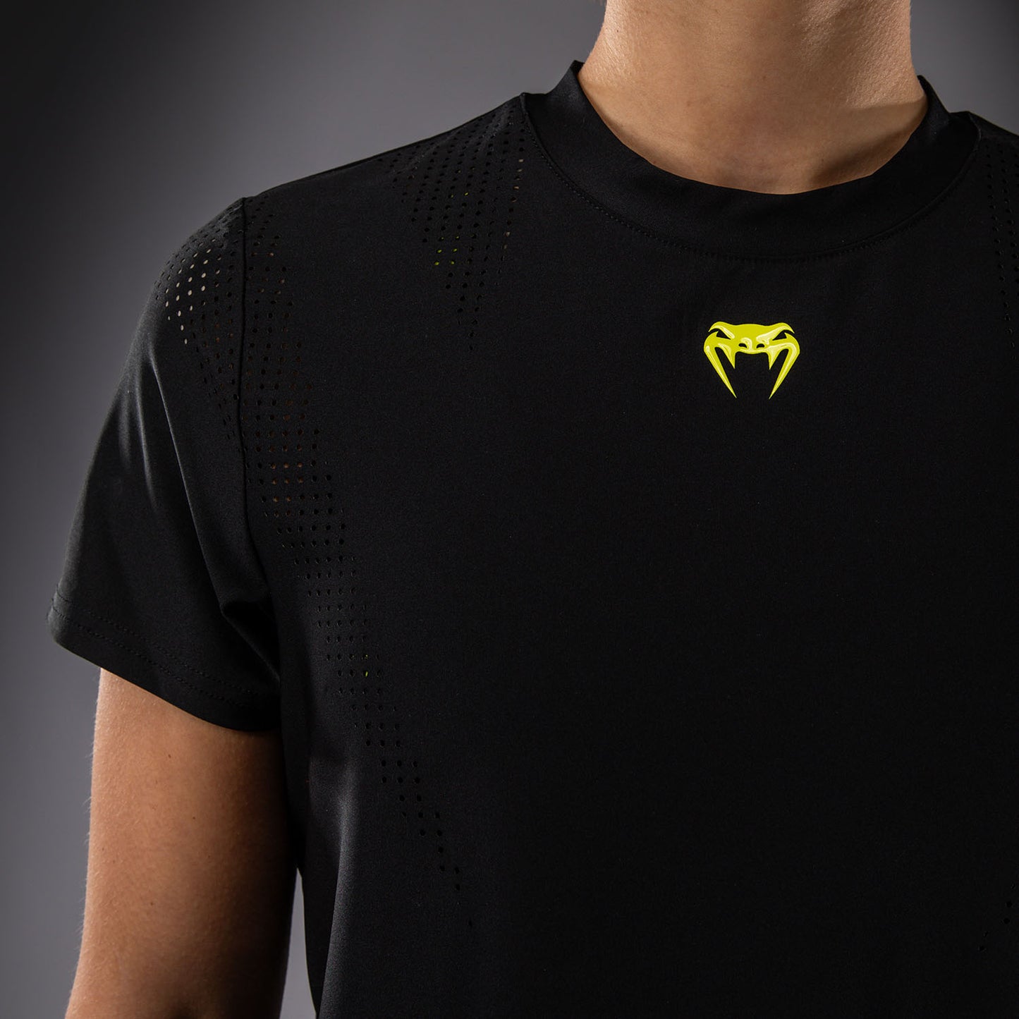 Venum Lazer Dry Tech T-shirt voor dames - Zwart/Geel