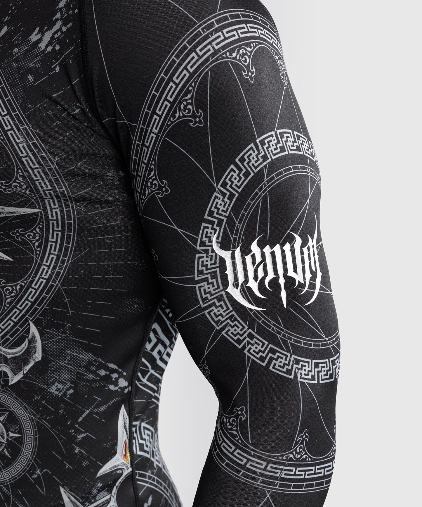 Venum Gladiator 5.0 Heren Lange Mouwen Rashguard - Zwart/Zilver