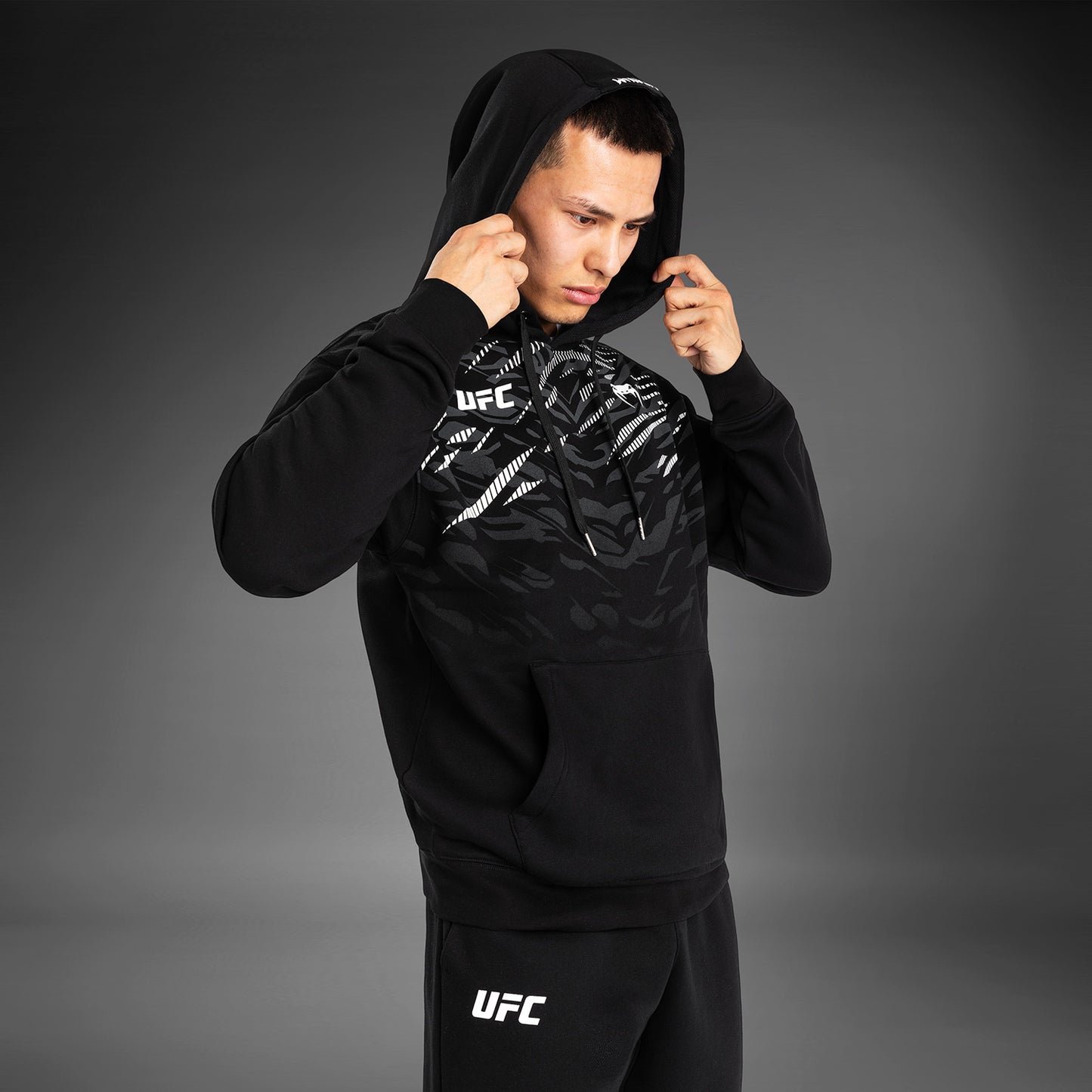 UFC Fusion by Venum Replica Hoodie voor Heren - Zwart