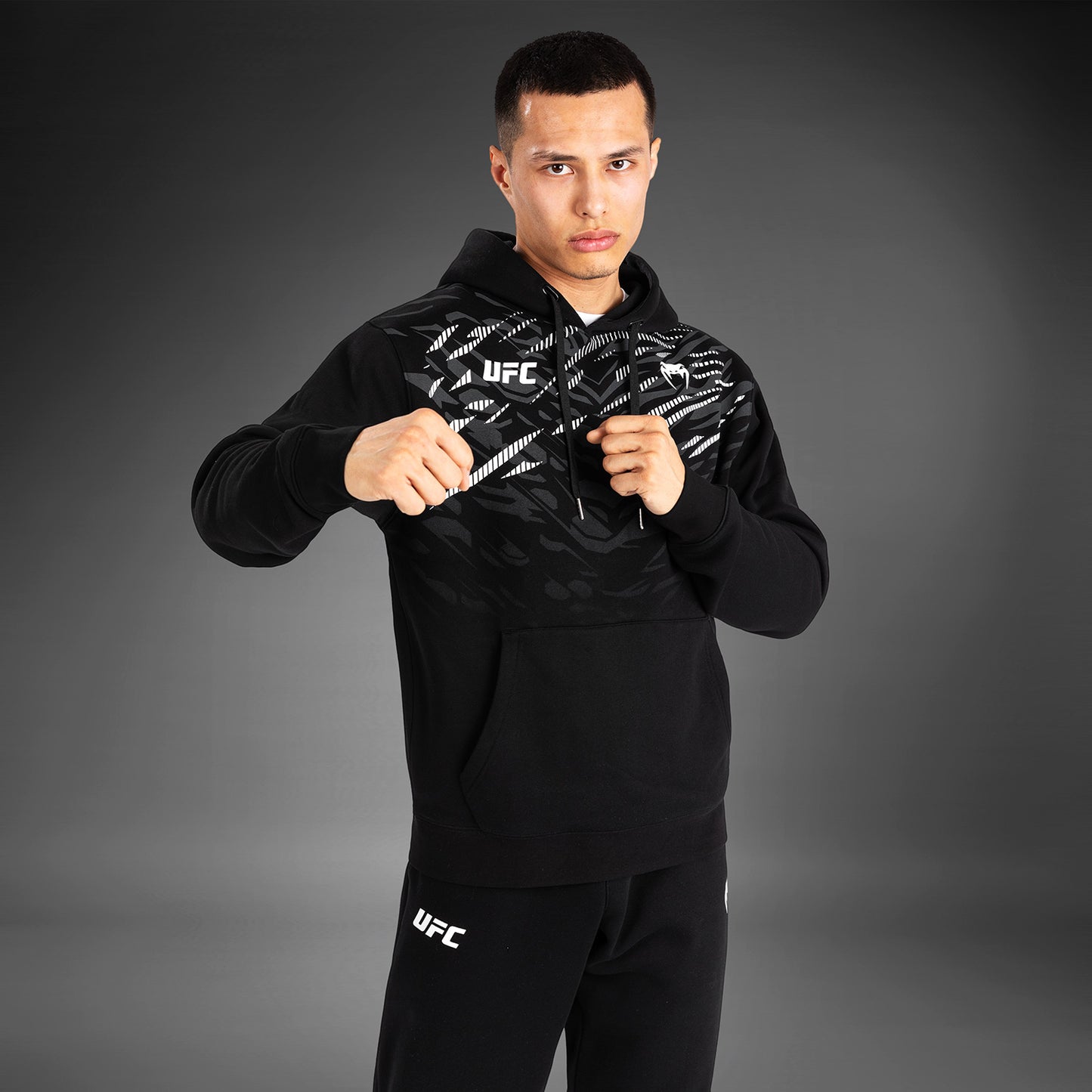 UFC Fusion by Venum Replica Hoodie voor Heren - Zwart