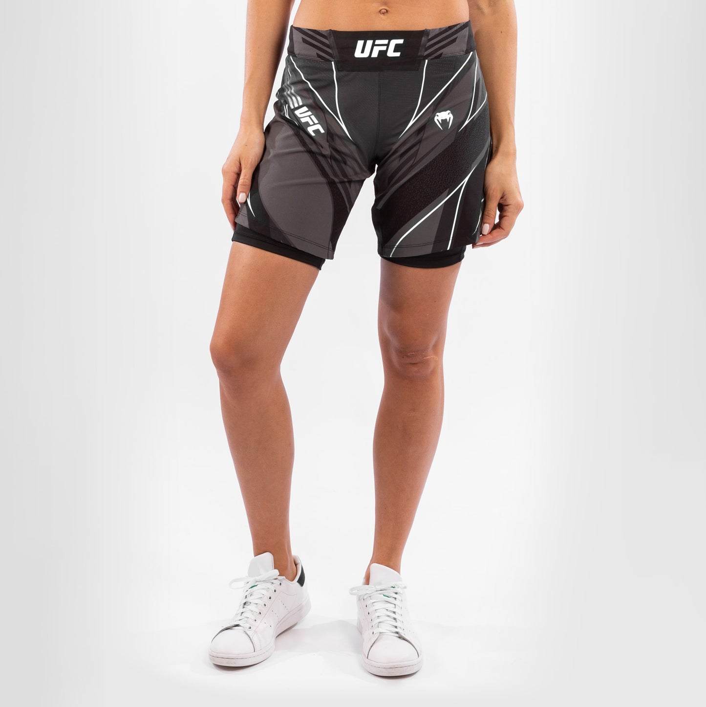 UFC Venum Authentic Fight Night Damesshort - Long Fit - Zwart