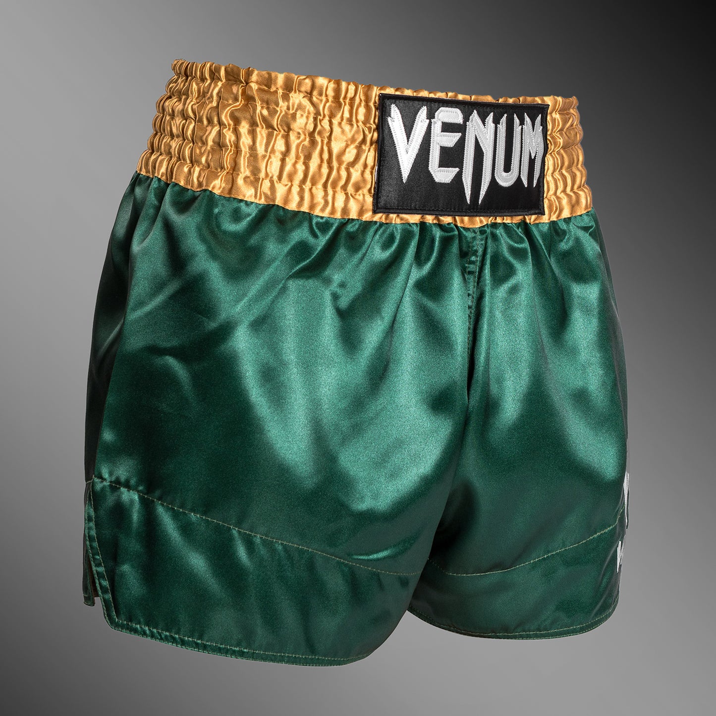 Venum Classic - Muay Thai-short - Groen/Goud/Wit