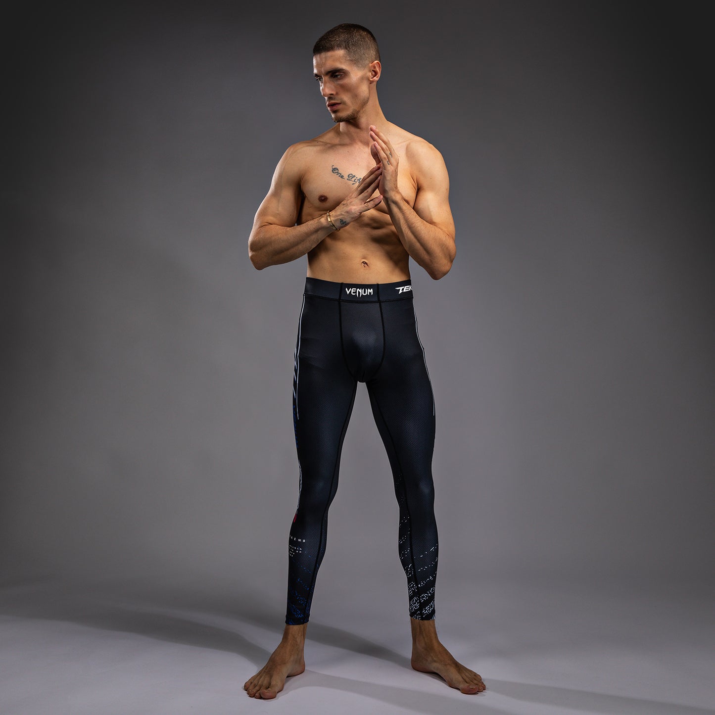 Venum x TEKKEN 8 - Jin Kazama Spats - Blauw/Zwart/Wit