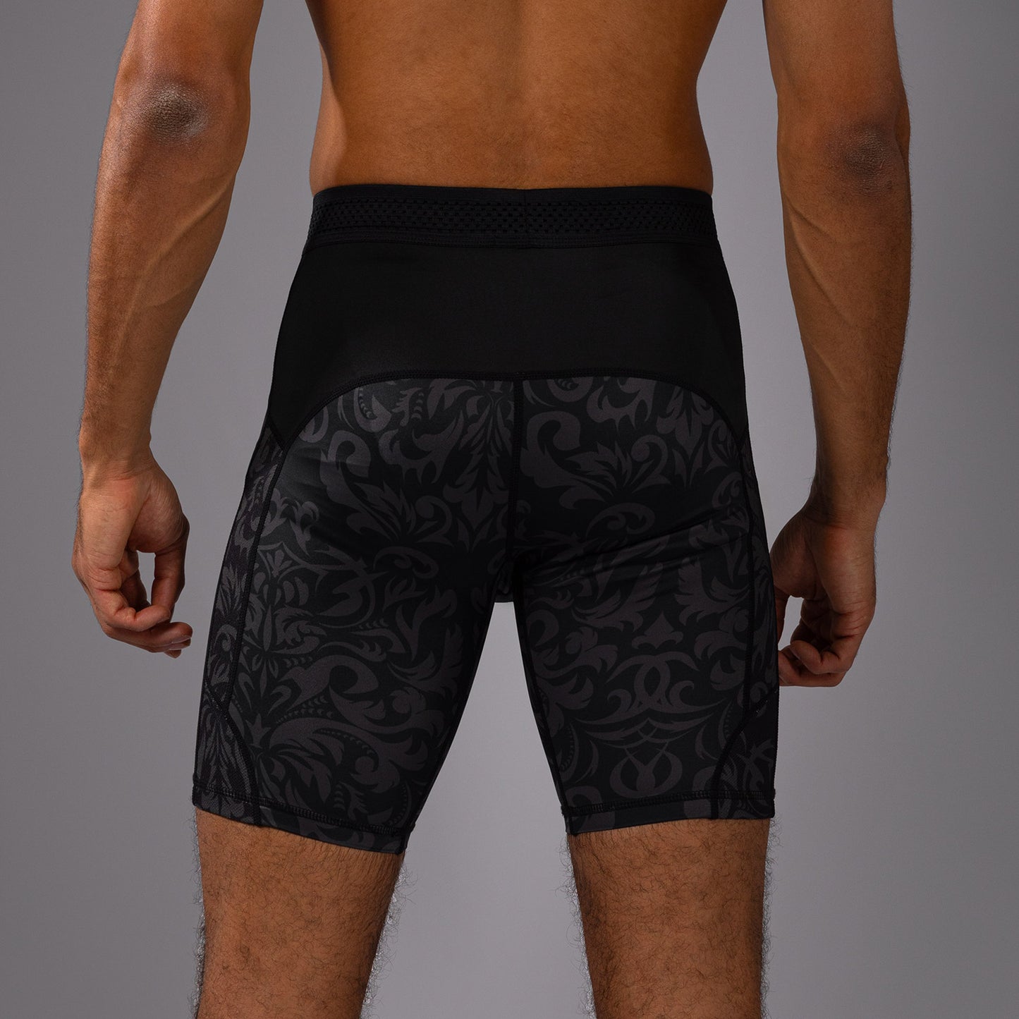 Venum x Topuria Unmatched Edition Vale Tudo Shorts - Zwart/Goud