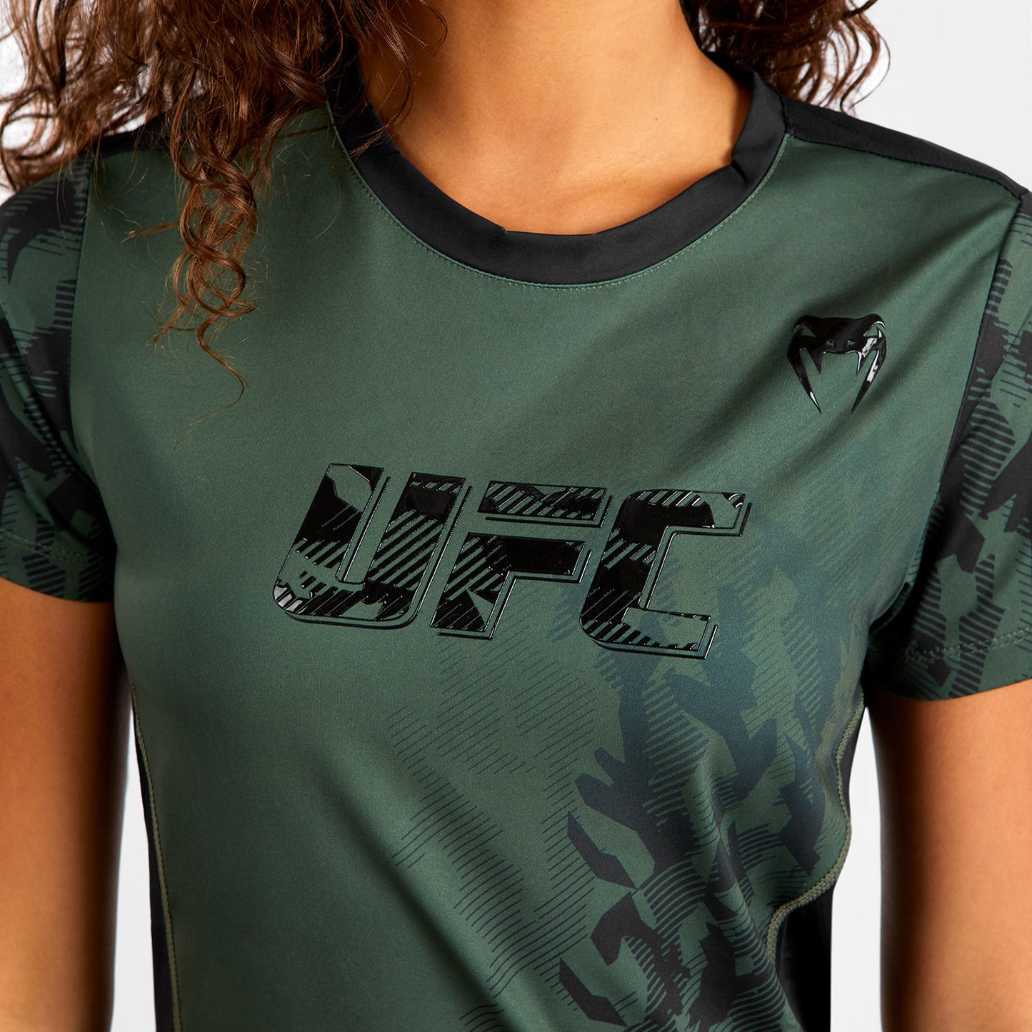 Venum UFC Authentic Fight Week Dames Performance T-shirt met Korte Mouwen – Kaki