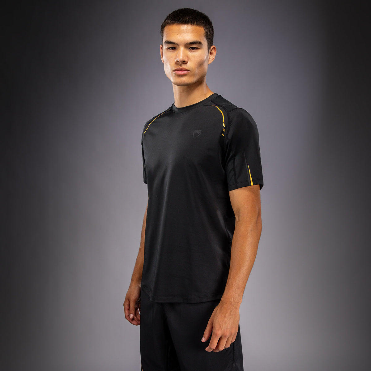 Venum G-Core Dry Tech T-shirt - Zwart/Goud