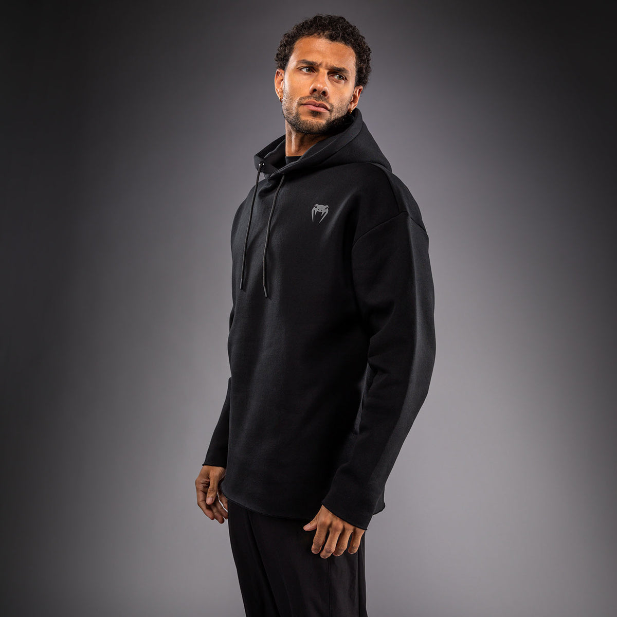 Venum Divide Winter Hoodie - Zwart