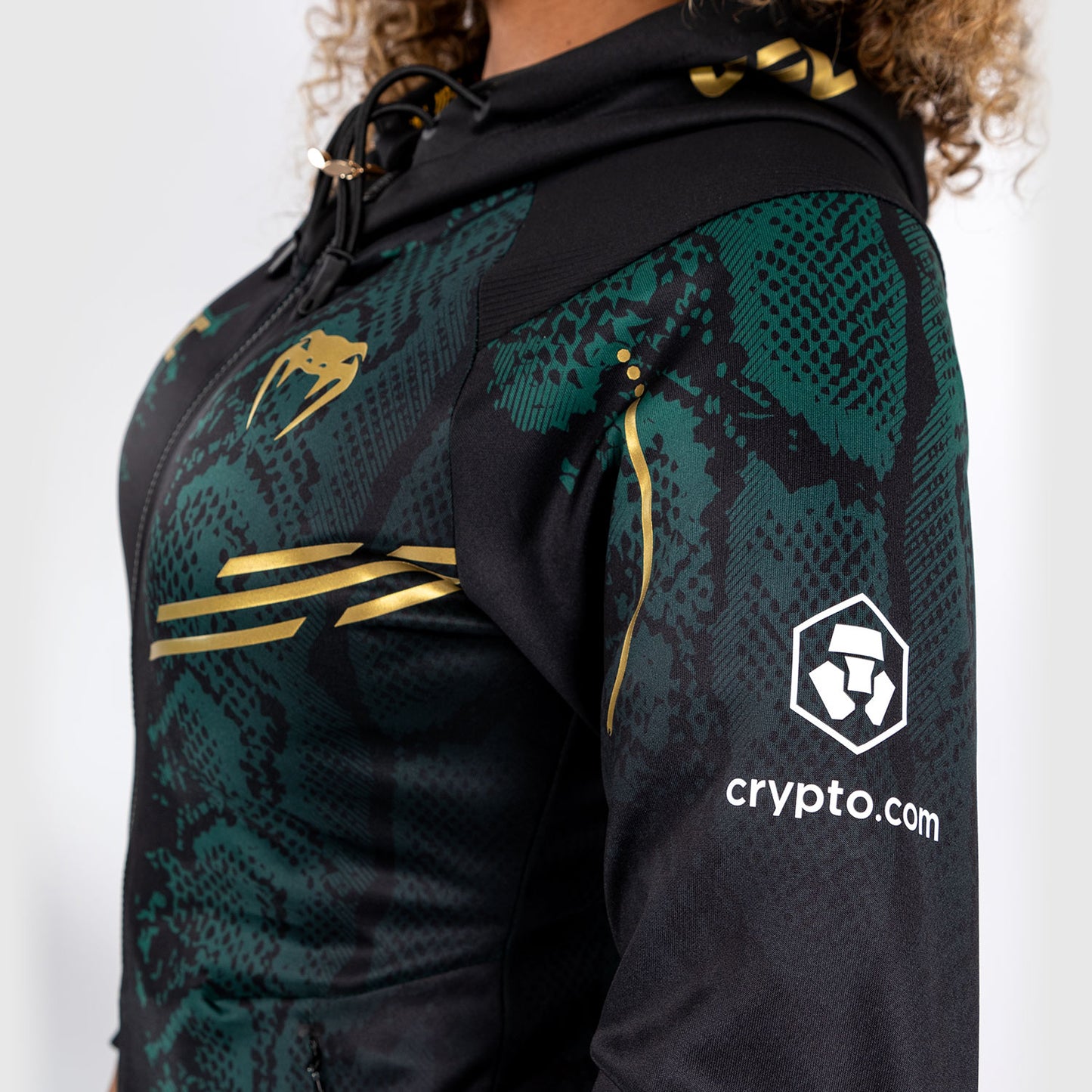 UFC Adrenaline by Venum Personalized Authentic Fight Night Vrouwen Walkout Hoodie - Emerald Edition - Groen/Zwart/Goud