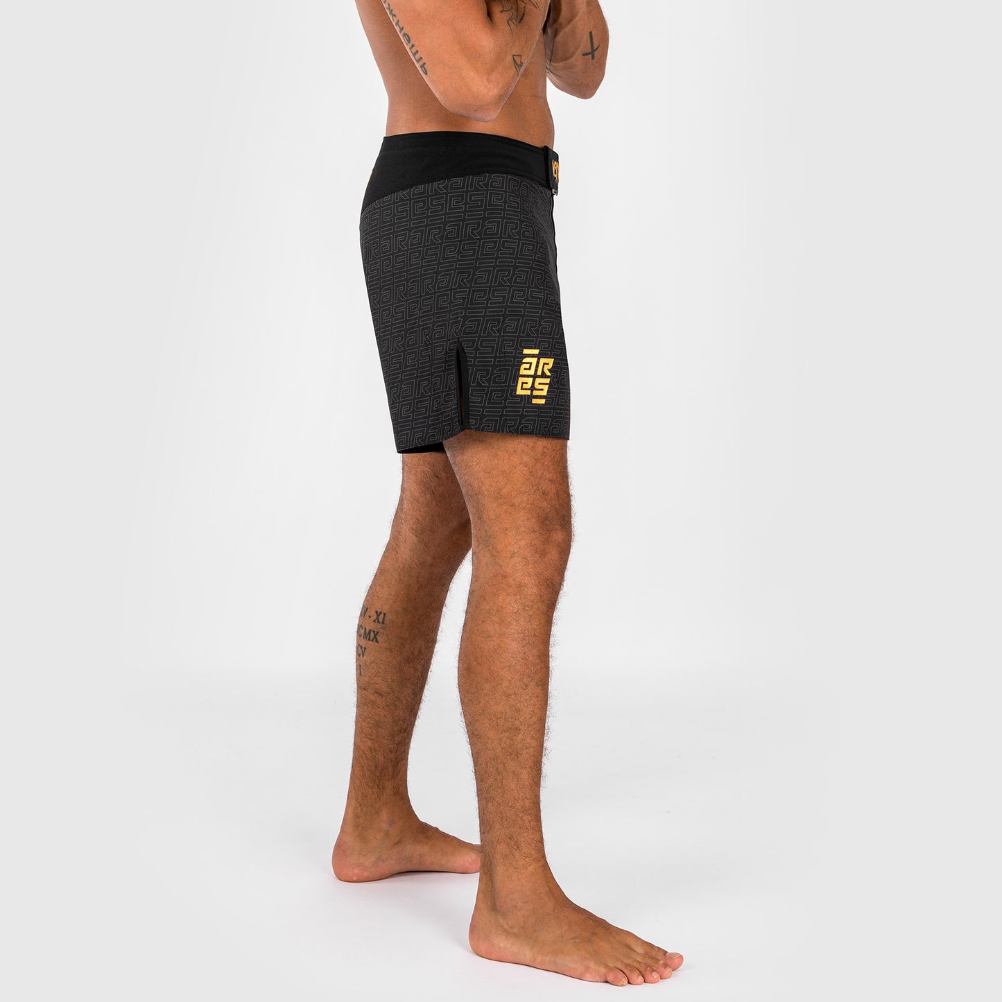 Venum x Ares Heren Vecht Shorts - Zwart/Goud