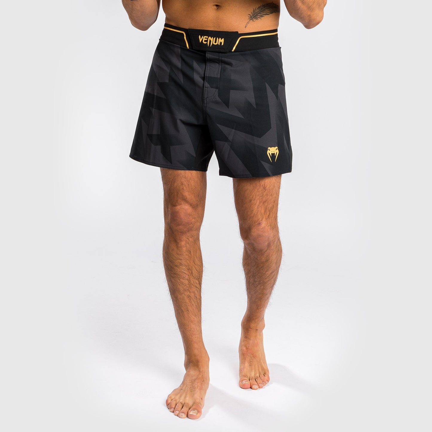 Venum Razor MMA Shorts - Zwart/Goud