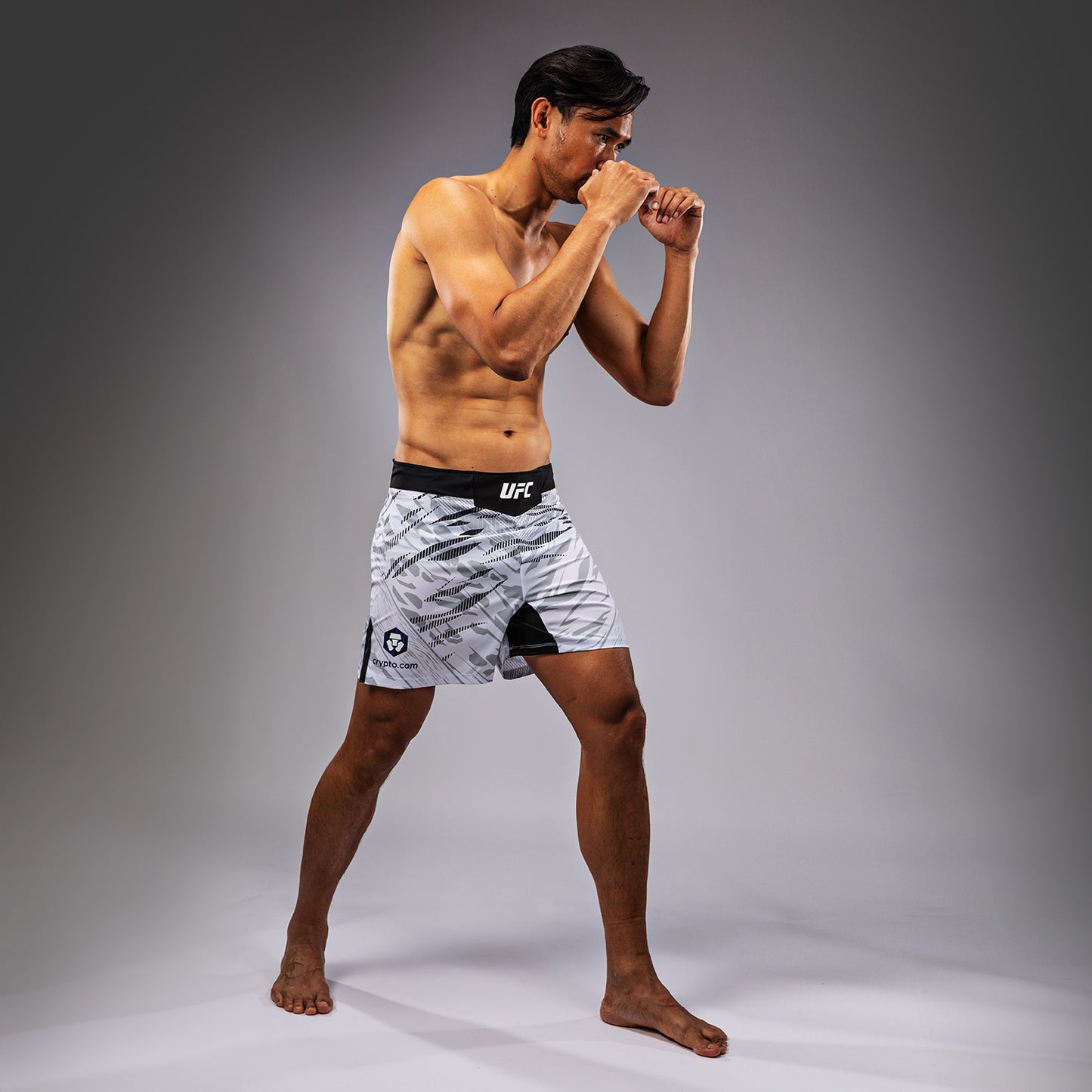 UFC Fusion by Venum Authentic Fight Night Fight Shorts voor Heren - Kort Fit - Wit