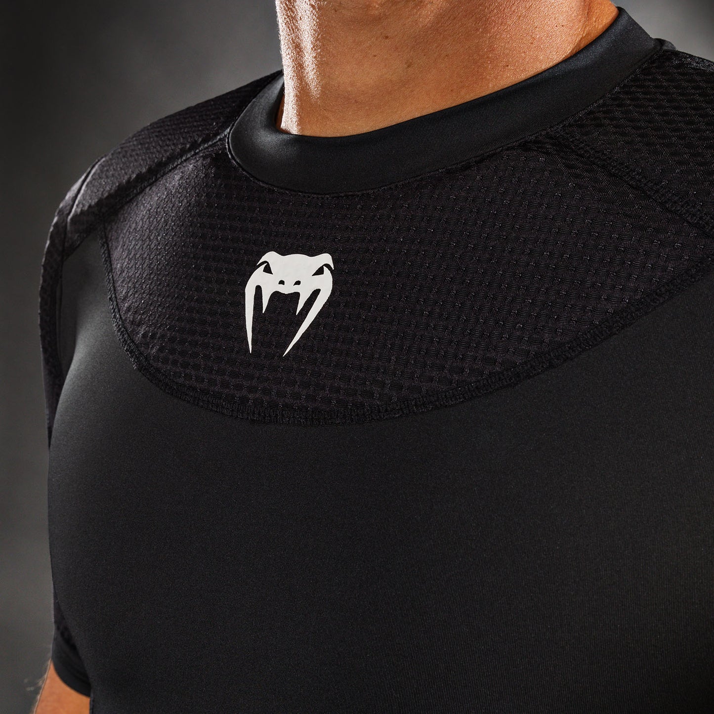 Venum MX Basics Beschermend T-shirt - Zwart/Wit