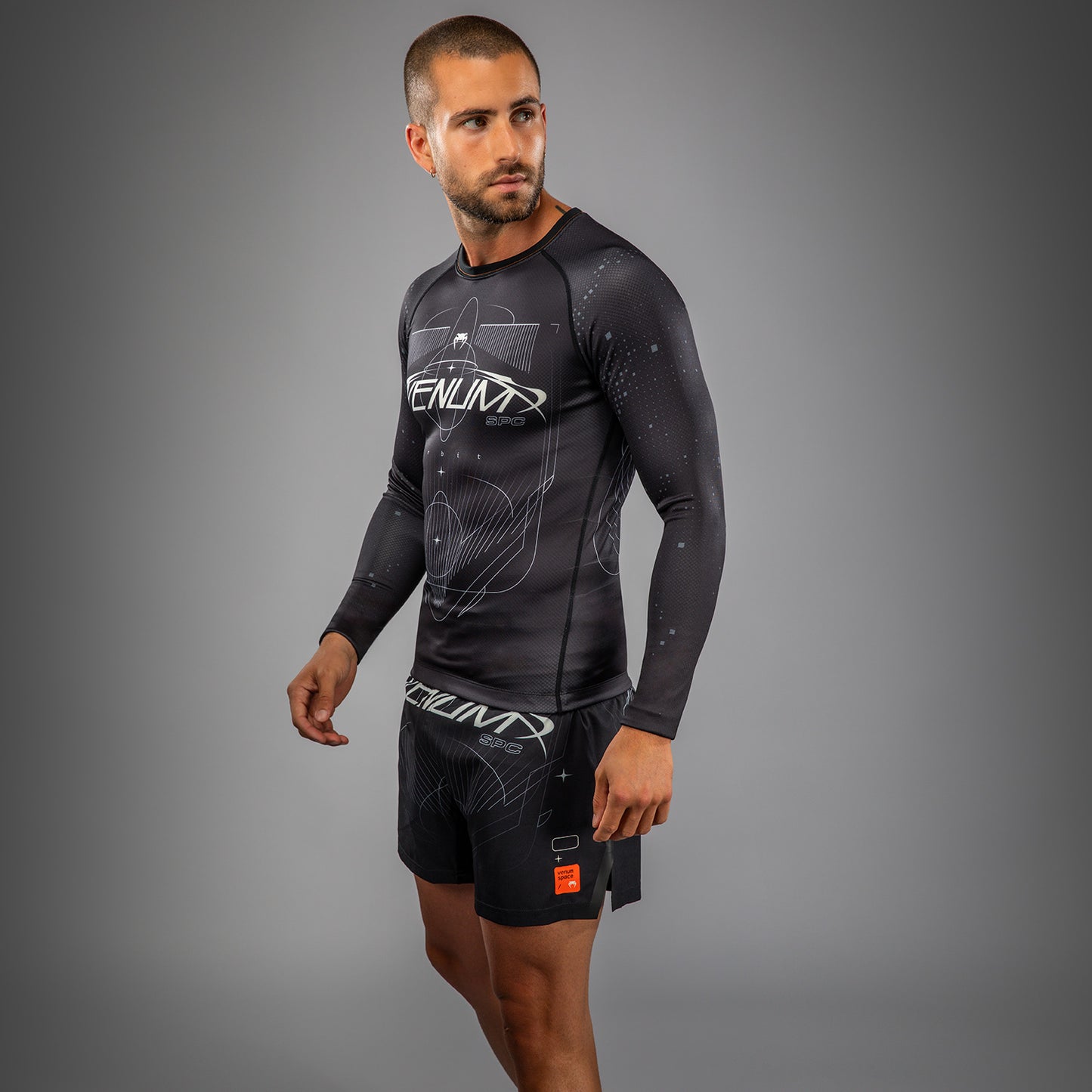 Venum Eclipse Lange Mouw Rashguard – Zwart/Ivoor