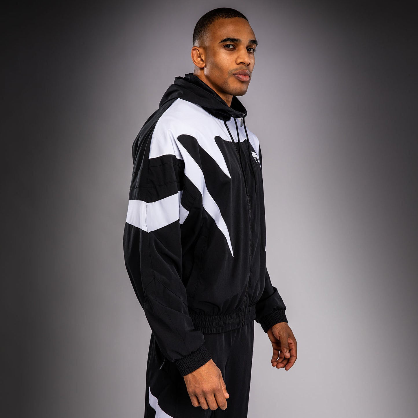 Venum Attack 90 Trainingsjas – Wit/Zwart