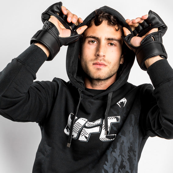 UFC Venum Authentic Fight Week Pullover Hoodie voor heren - Zwart