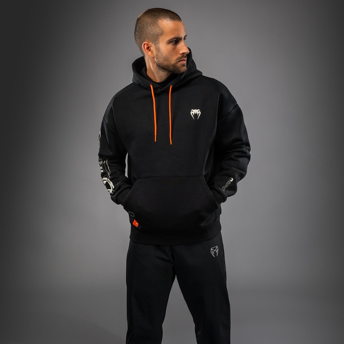 Venum Eclipse Hoodie – Zwart/Ivoor