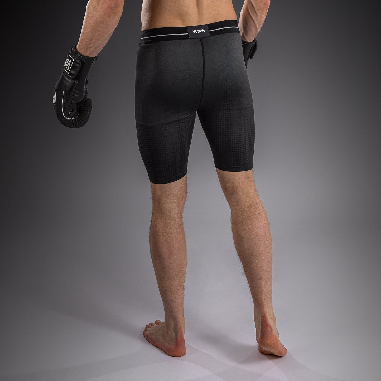 Venum Stealth Vale Tudo Compressieshort – Zwart/Wit