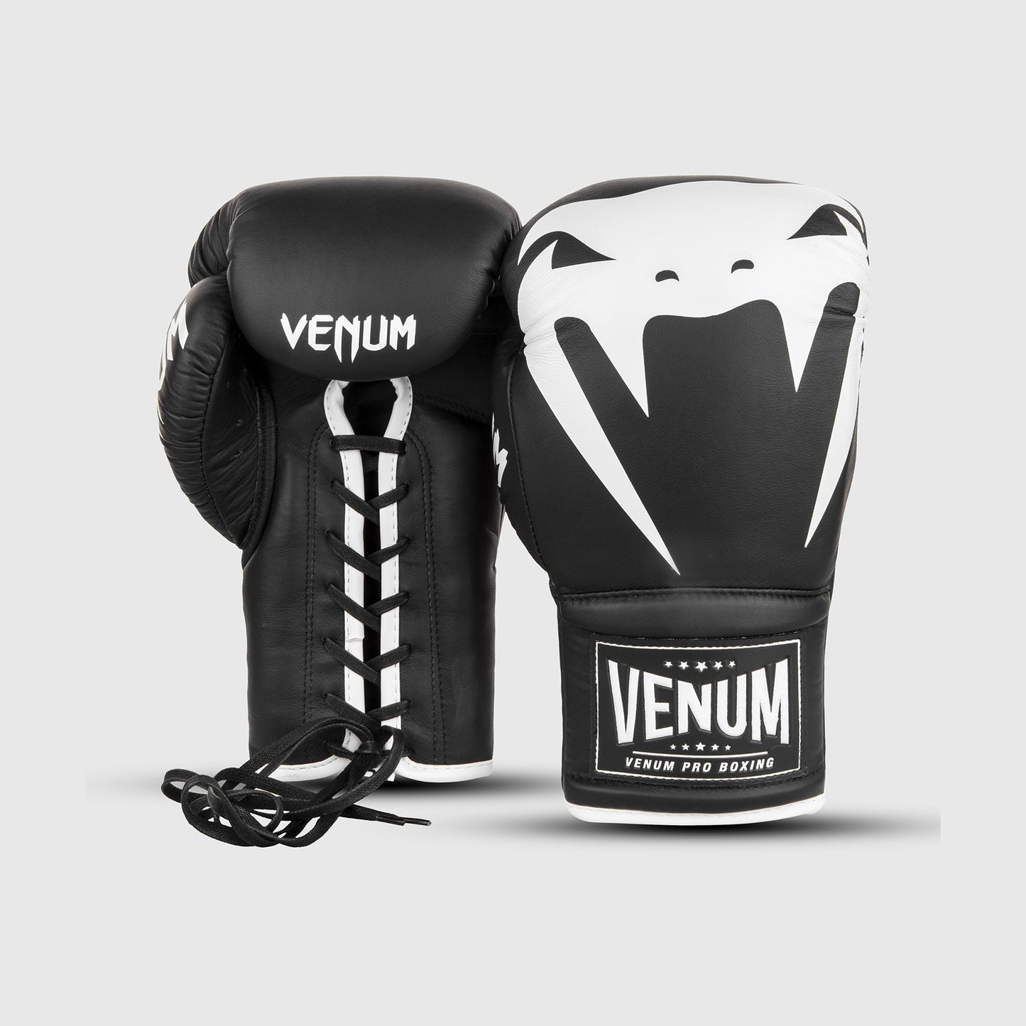 Venum Giant 2.0 Pro bokshandschoenen - met veters