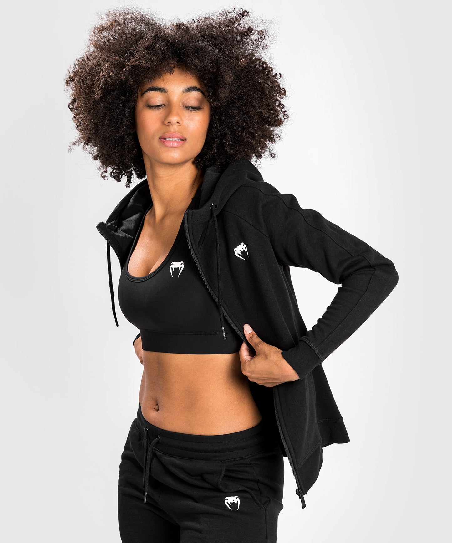 Venum Essential Hoodie - Zwart