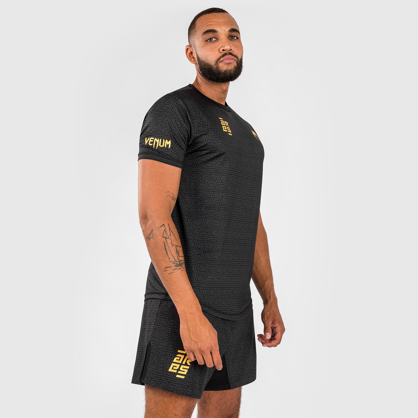 Venum x Ares Heren Dry-Tech Shirt - Zwart/Goud