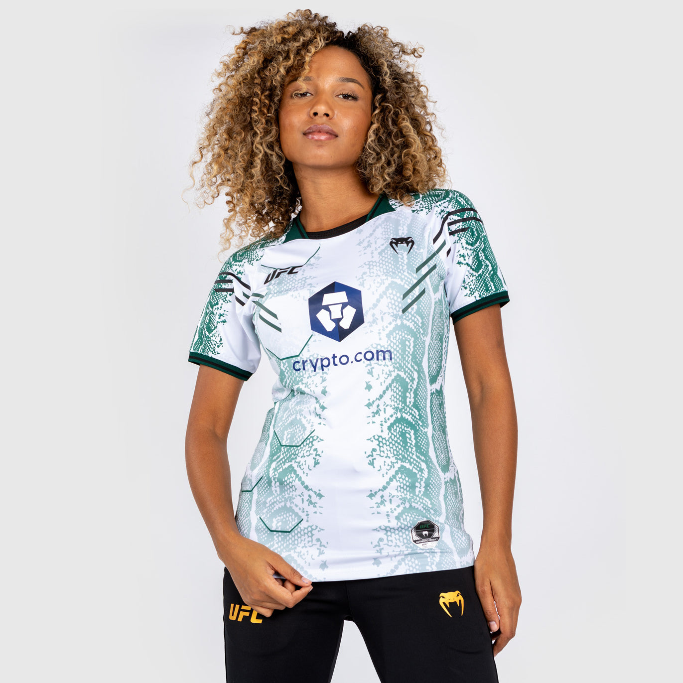 UFC Adrenaline by Venum Authentic Fight Night Vrouwen Walkout Jersey - Emerald Edition - Wit/Groen