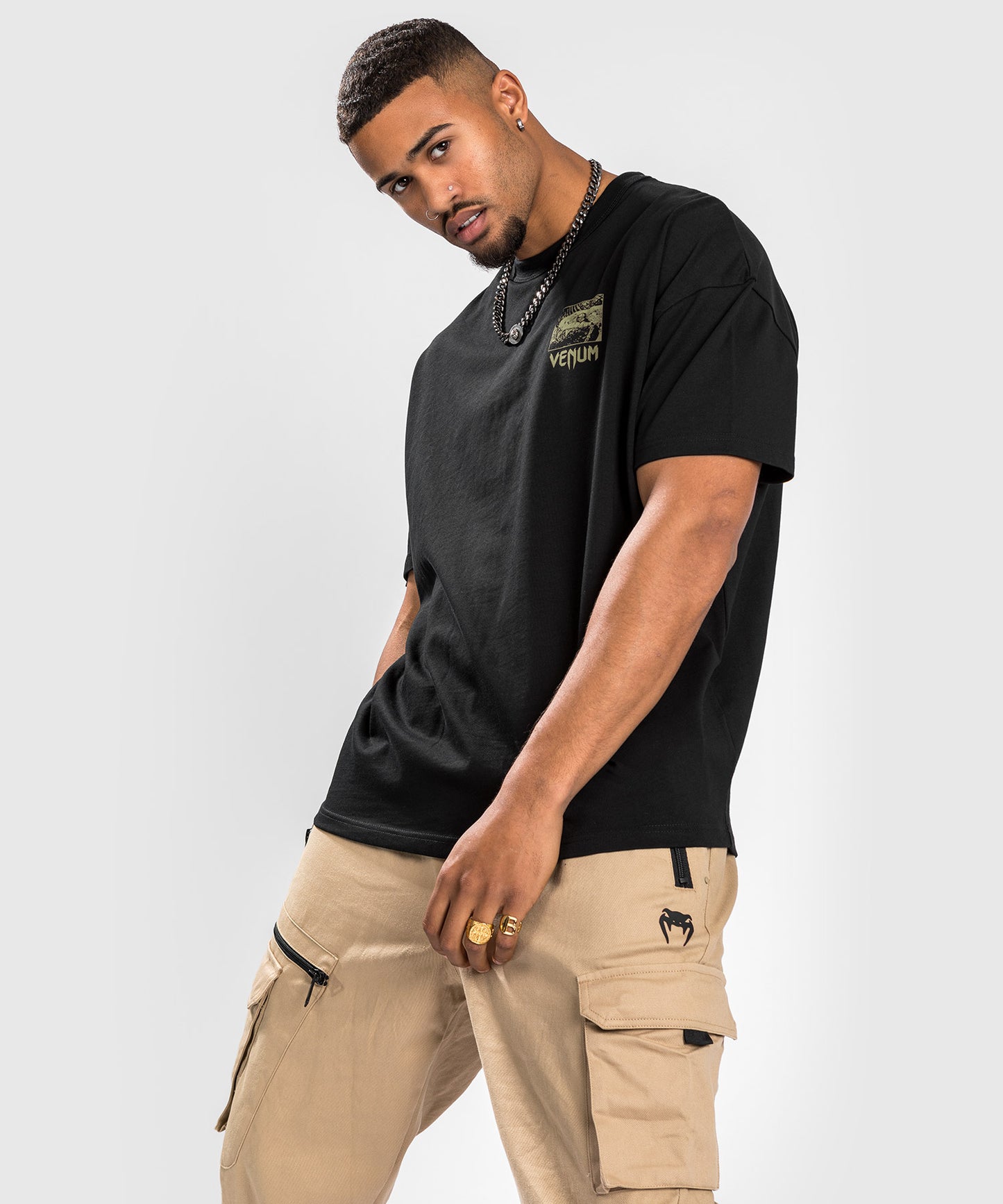 Venum Fangs T-shirt - Oversized pasvorm - Zwart