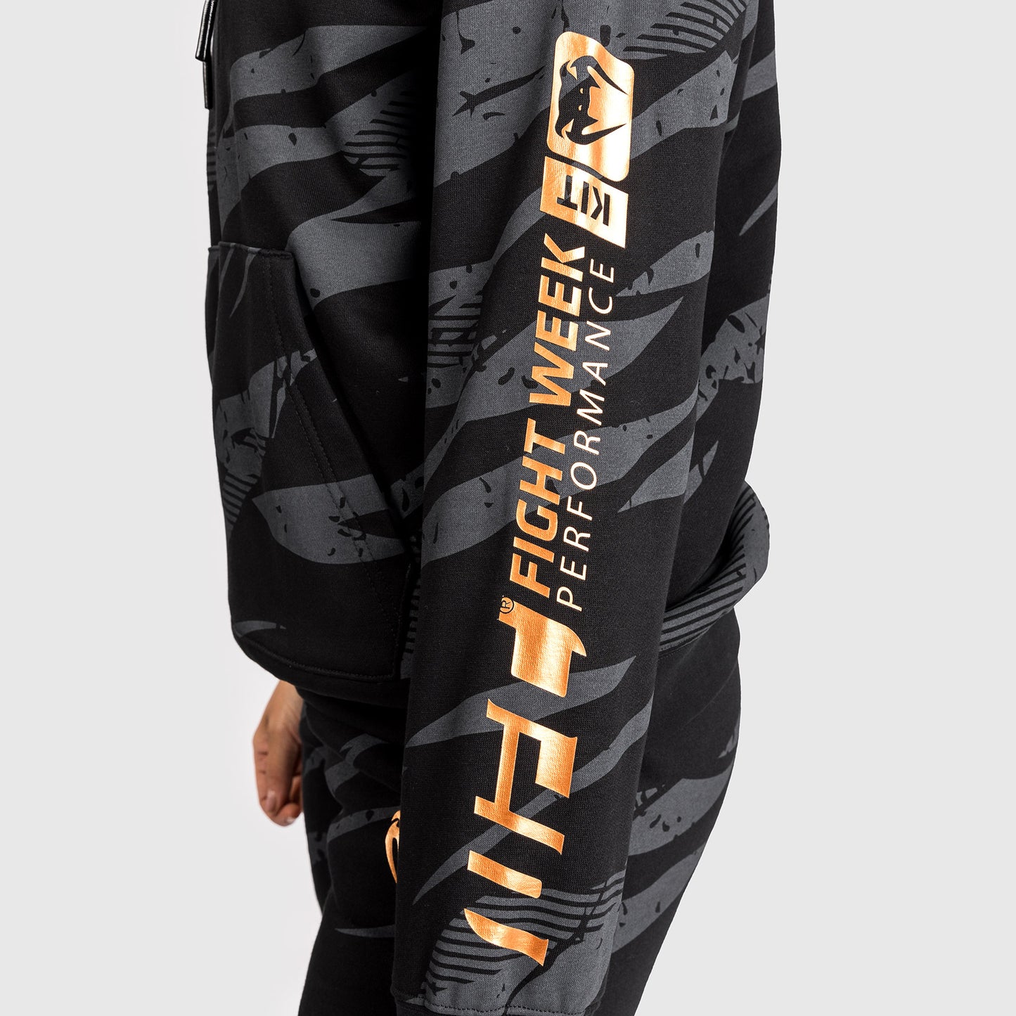 UFC Adrenaline By Venum Fight Week Hoodie Voor Vrouwen - Urban Camo