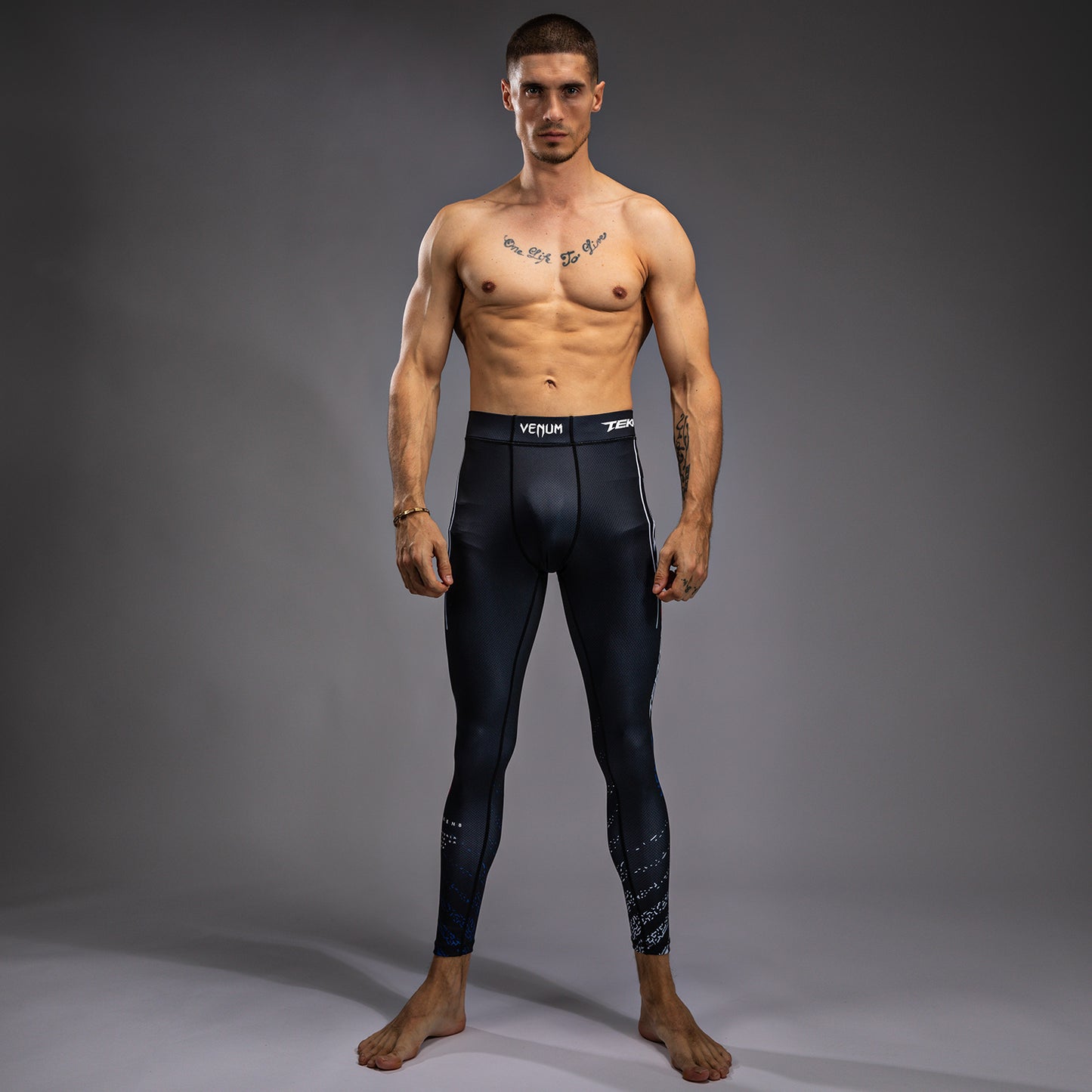 Venum x TEKKEN 8 - Jin Kazama Spats - Blauw/Zwart/Wit