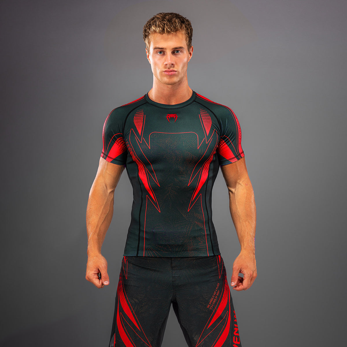 Venum Amazonia Reborn Rashguard met korte mouwen - Zwart/Rood